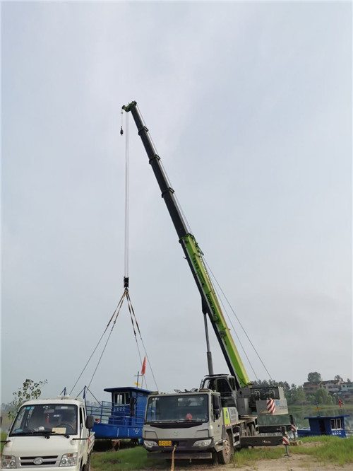 吉首市桥梁建设吊装案例